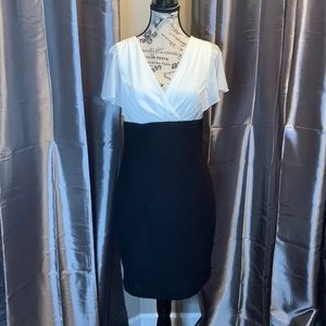 EnFocus Studio Black and Cream Party Dress 8 NWT
